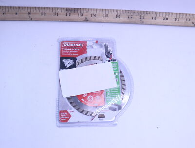 Diablo General-Purpose Diamond Turbo Masonry Cut Off 4-1/2'' DDD045TUR101C