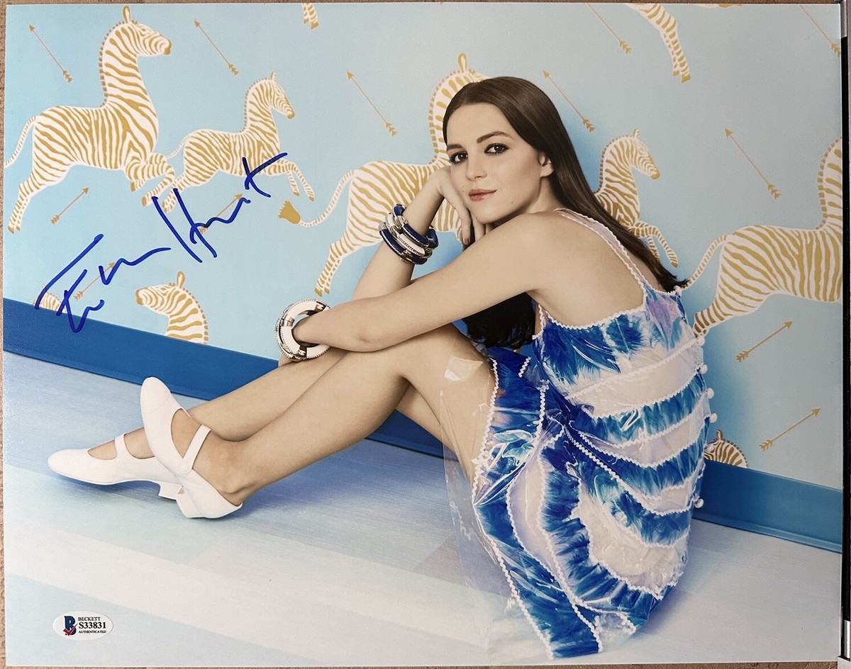 ELLA HUNT SIGNED PHOTO ANNA AND THE APOCALYPSE 11x14 AUTOGRAPH