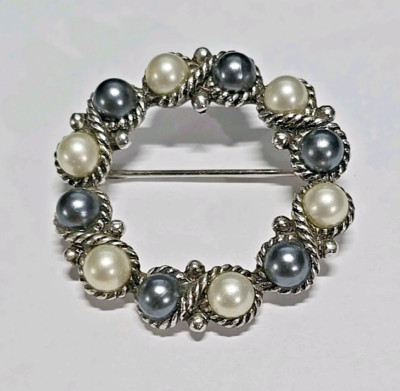 Vintage Avon Eclipse Silvertone Pearl Brooch