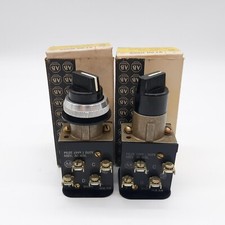 Allen-Bradley 800H-HK2A 2-Position Selector Switch Lot of 2