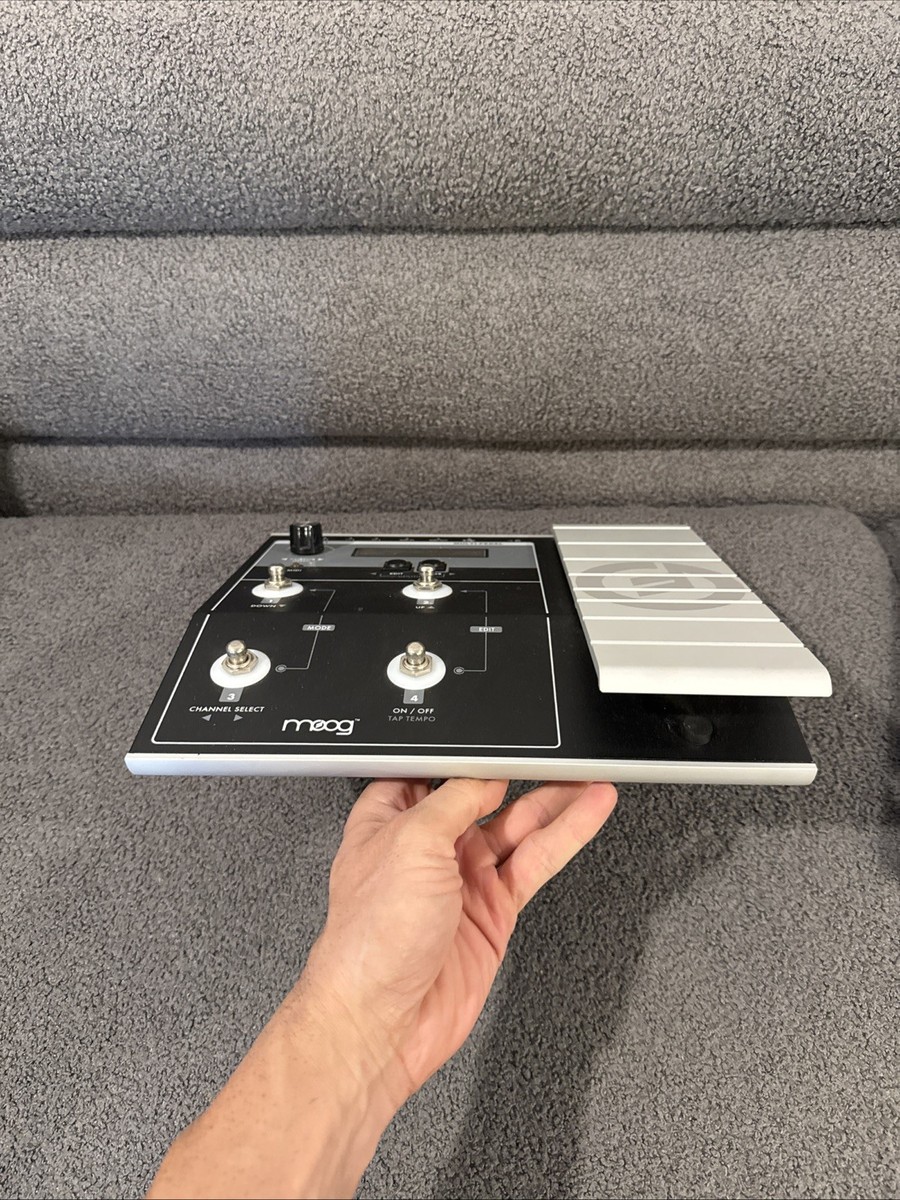 Moog MP-201 Multi-Pedal CV & MIDI Controller Rare TESTED PRISTINE