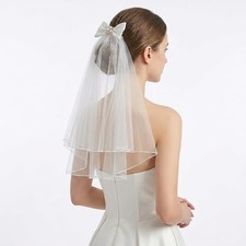White Short Wedding Veil, Bride Veil Pearl Bride Veils with Bow Hair clip style
