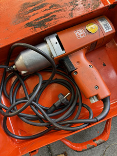 FEIN ASbe 642 Schlagschrauber 220 V 400 W orange mit Zusatzgriff Koffer