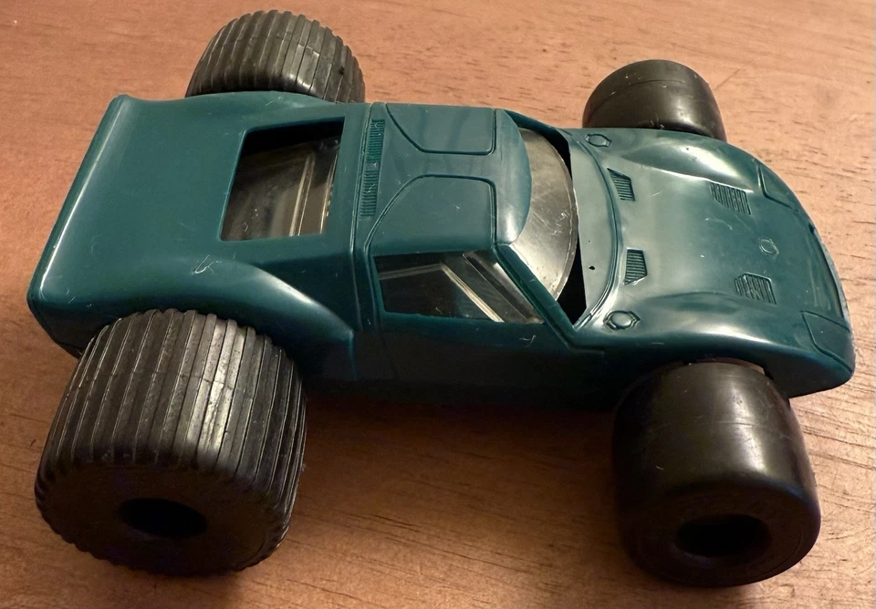 Ford GT de colección The Lindberg Line plástico verde fundido a presión raro Foto 2 de 4