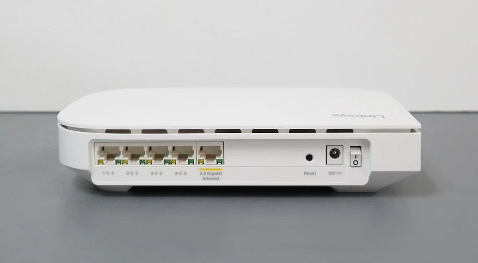 Linksys Velop AX3000 Micro Mesh WiFi 6 System LN11011202 (3-pack) - Image 4 of 4