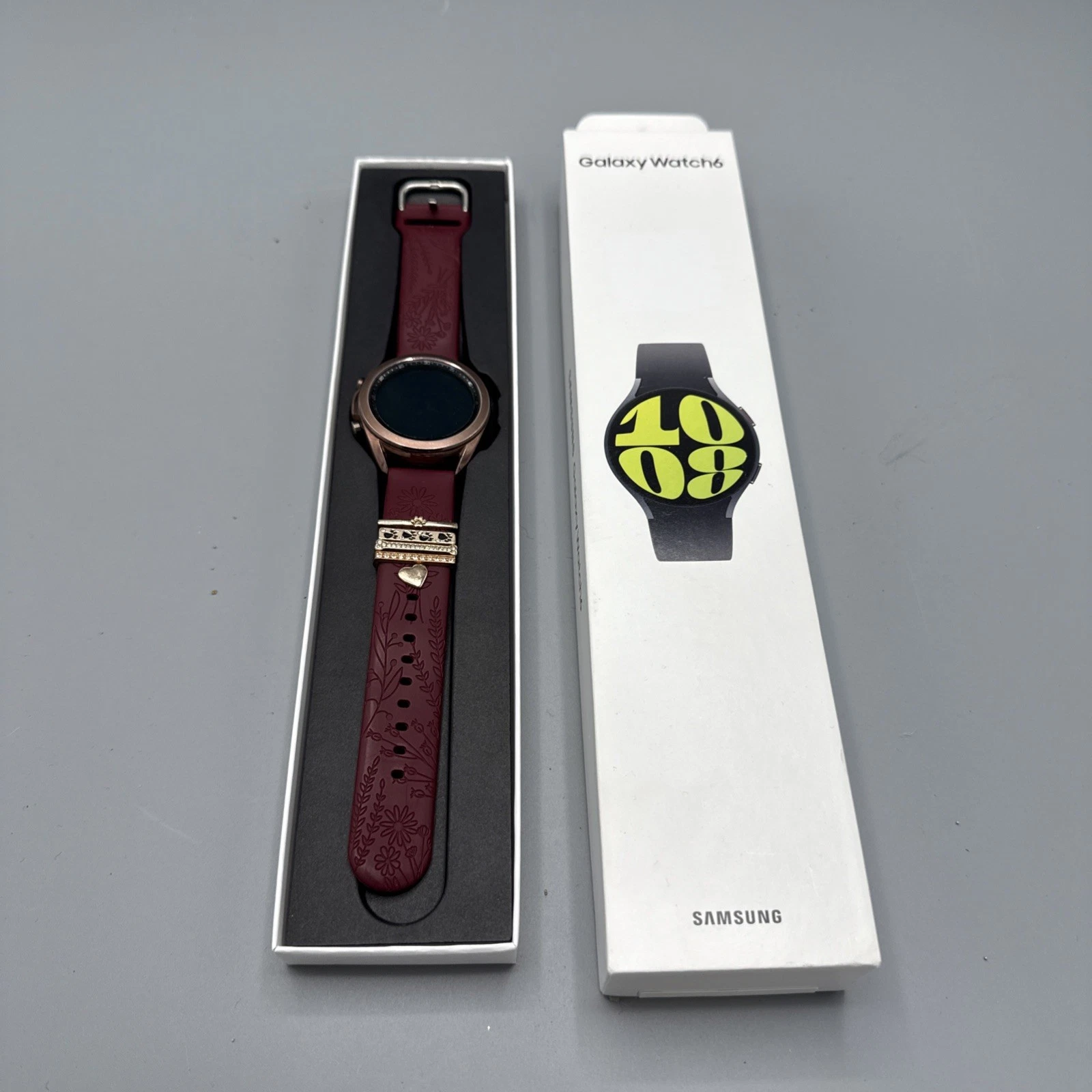 Samsung Galaxy Watch6 SM-R940 44mm Aluminum Case with Sport Band - Graphite...