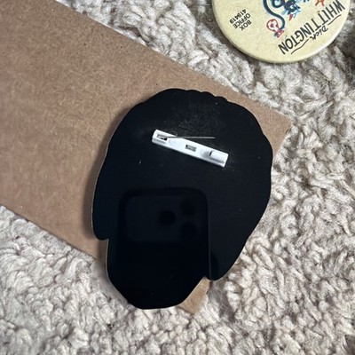  Iris Apfel Emaille Anstecker Pin 