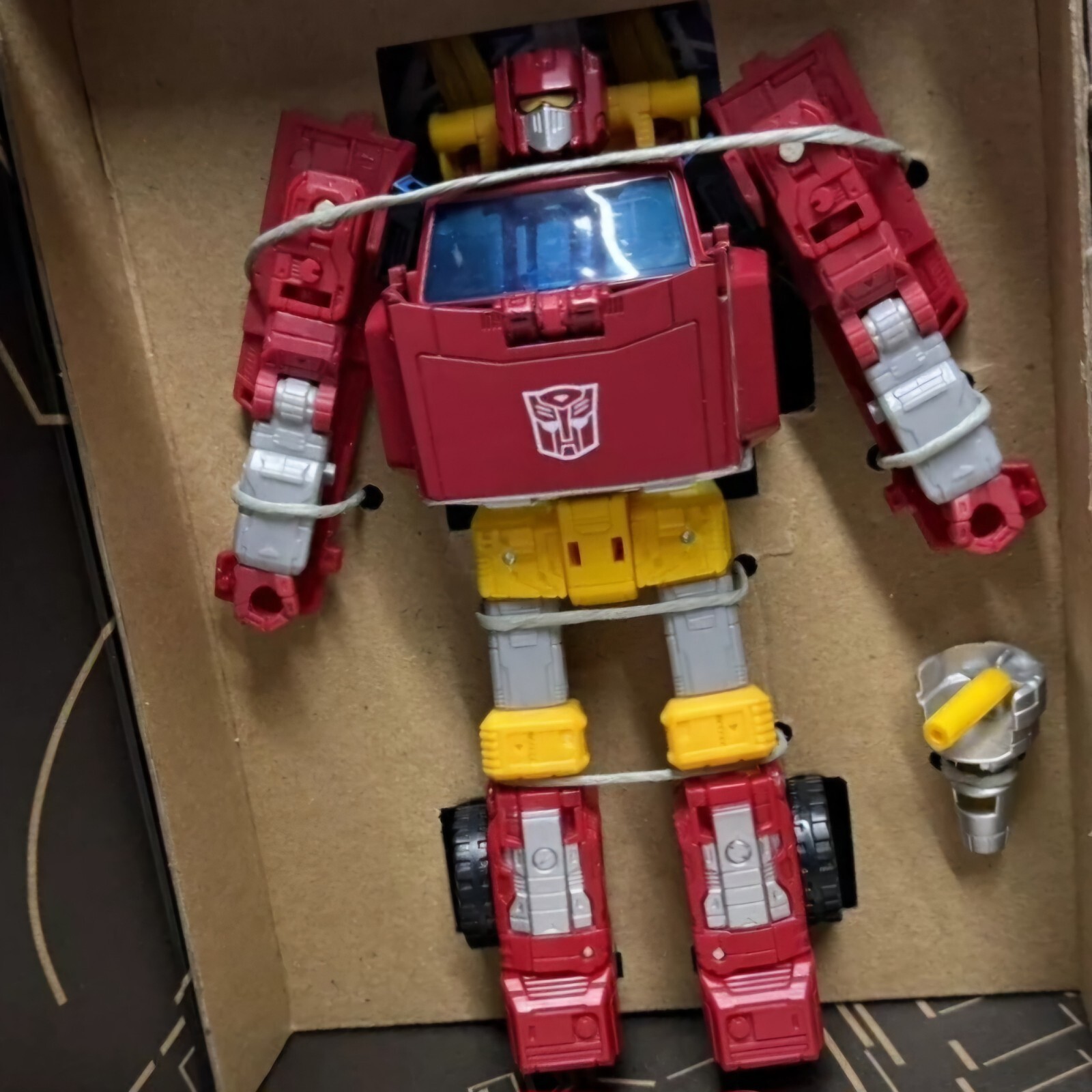 Transformers Generations Legacy Deluxe Class Lift Ticket Action Figure