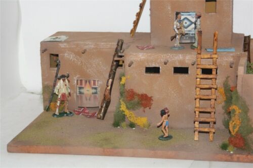 3044 Apachen Pueblo Acaraho zu 7 cm Sammelfiguren, Fertigmodell in Composite - Picture 2 of 12