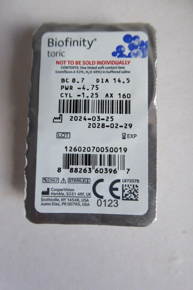 2 Torische Monatslinse Biofinity -4,75 -4,00 /CYL -1,25 -1,75 MHD 28 Neu - Bild 2 von 3