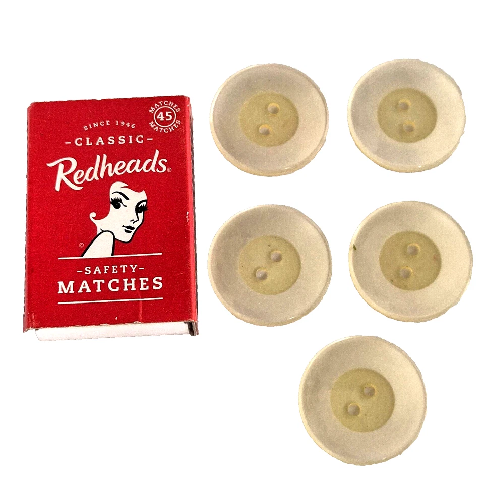 Vintage White Large Two Hole Flat Buttons Set of 5 1960's 2.8cm - Image 2 of 4