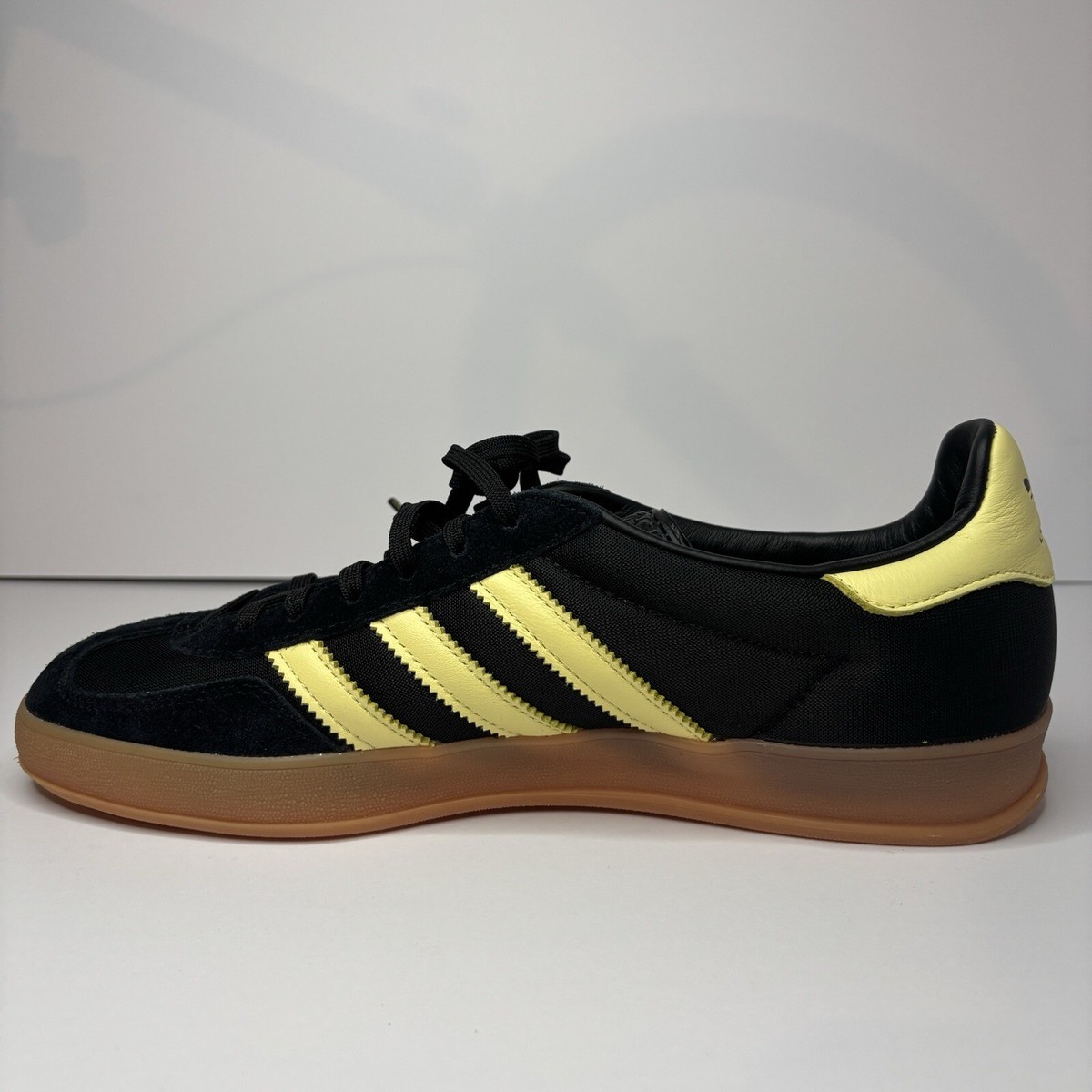 スニーカー adidas Gazelle Indoor Black Yellow Adidas Gazelle Indoor Black Almost Yellow Gum size 13 IG4999