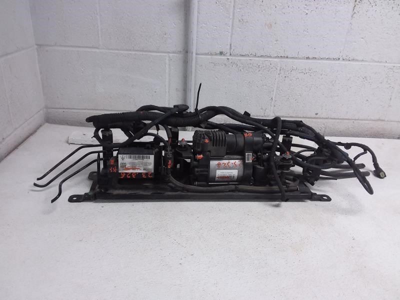 2017 MASERATI LEVANTE Air Suspension Pump Compressor OEM ID 415500087 