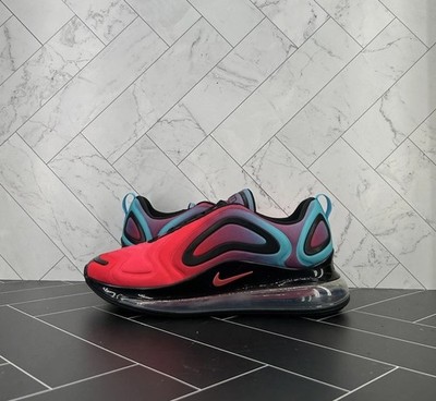 NEW Nike Air Max 720 Red Gradient Size 11 CJ0766-600