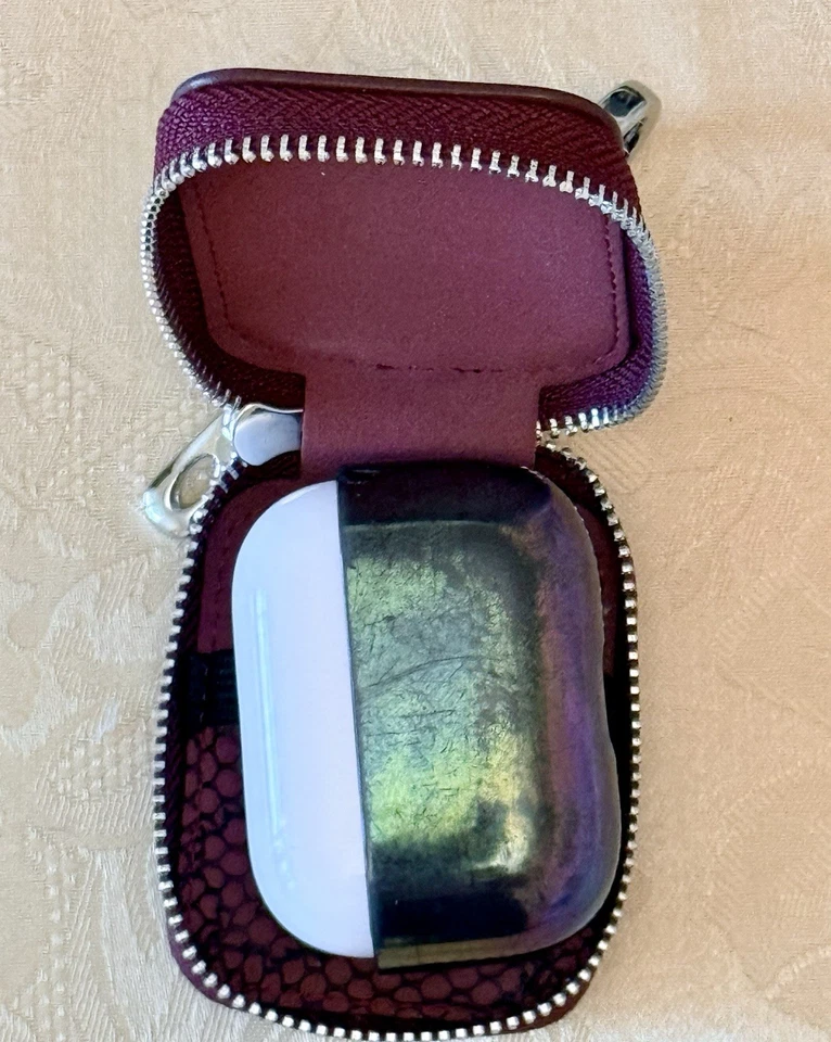 NEW Case For Earbud Storage—TOUGH Zipper/Clip-3x2in, Wine, Backpack Sanity Saver - Image 3 of 4