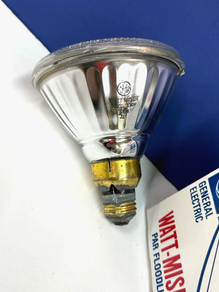 75PAR/FL/65WM 65W 130V Clear Floodlight Non-LED LIGHT BULB Lamp Miser GE 12805GE - Image 3 of 3