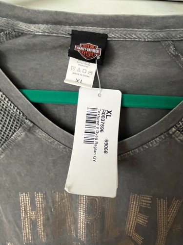 Harley-Davidson Size XL V-Neck Short Sleeve Distressed Sparkle Gray Tee, Gray - Picture 5 of 5