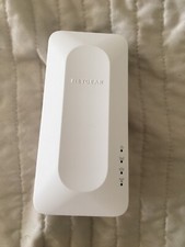 NETGEAR AX1600 Wi-Fi 6 Mesh Range Extender