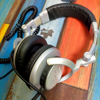 SONY MDR-Z700 DJ Dynamic Stereo Headphones Made in JAPAN SONY MDR-Z700 DJ Dynamic Stereo Headphones Made in JAPAN