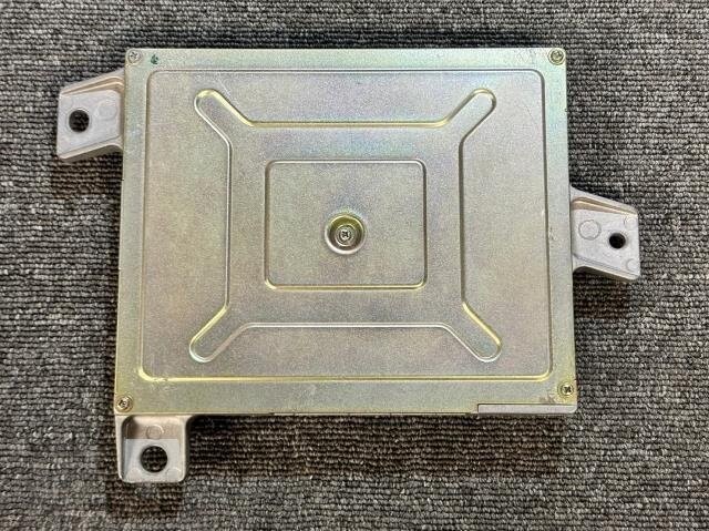 s-l1200.jpg s-l1200.jpg