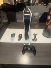 Sony PlayStation 5 Disc Edition PS5 825GB White Gaming System CFI-1215A BUNDLE