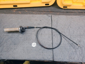 1981-83 HONDA XR200R XR200 THROTTLE TUBE, HOUSING & CABLE ASSEMBLY