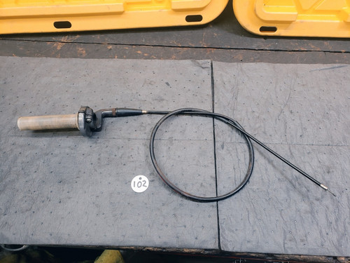 1981-83 HONDA XR200R XR200 THROTTLE TUBE, HOUSING & CABLE ASSEMBLY