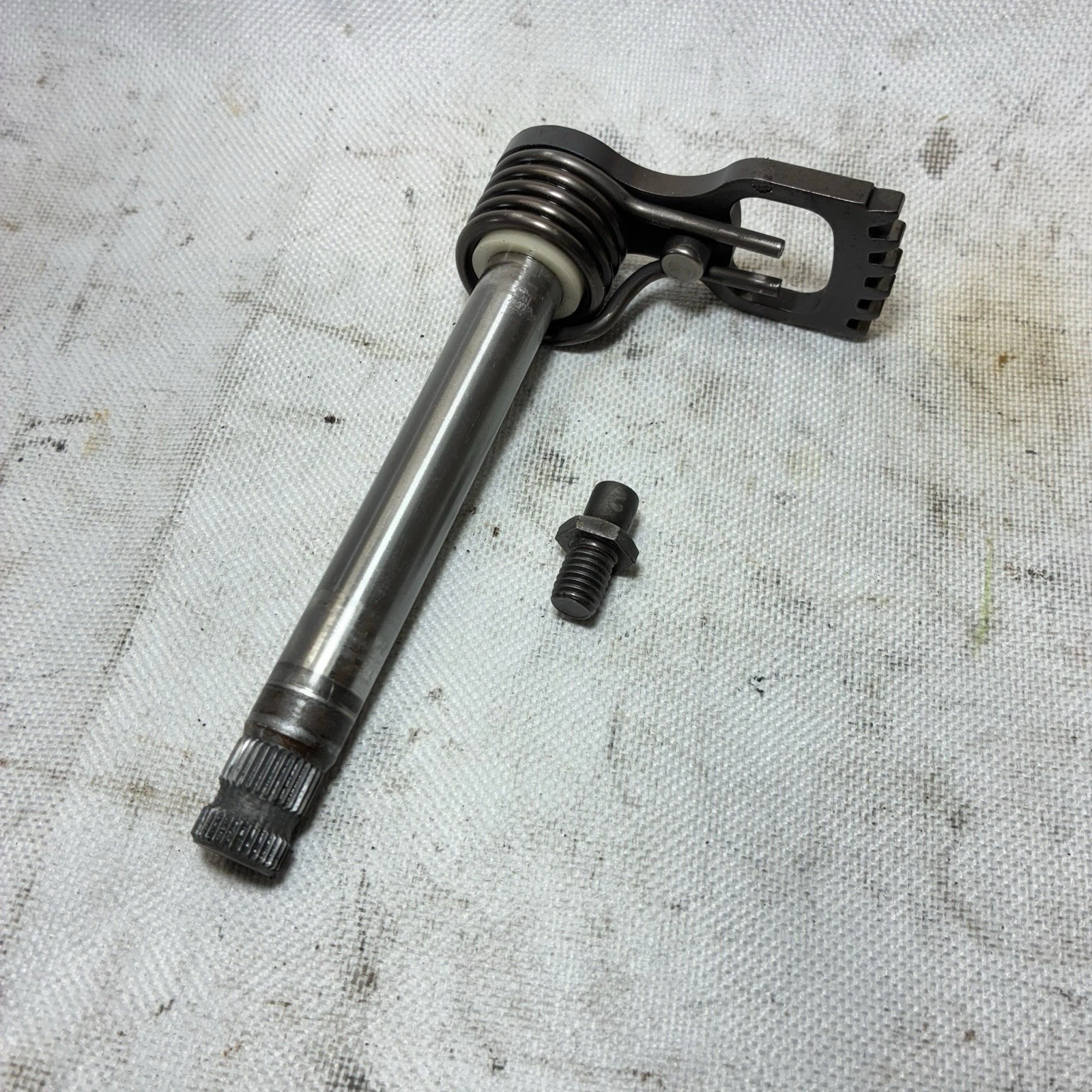 1989 - 1992 Suzuki RM250 RM 250 Shift Shaft Gear Selector Mechanism 25510-28C30