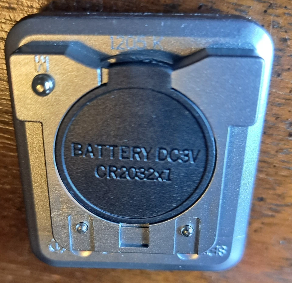 Planet Bike Protege 8.0 Wireless Bicycle Computer LCD Display - Image 4 of 4