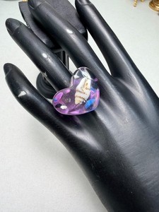 Vintage Purple Lucite Heart Ring Embedded Shell Statement Y2K Sz 7.5