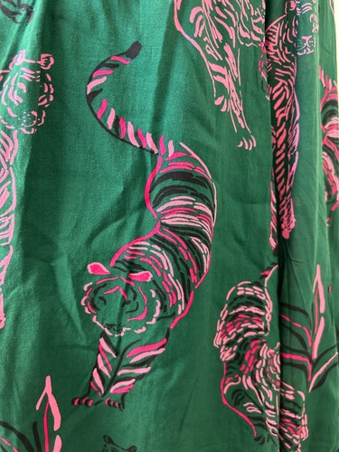 Crown & Ivy top blouse Size 1X long sleeve smocked neck lined pink green lions - Picture 3 of 8