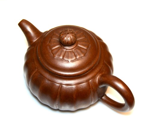Fine Chinese Carved Melon Form Yixing Zisha Purple Clay Ceramic Teapot - Picture 4 of 5