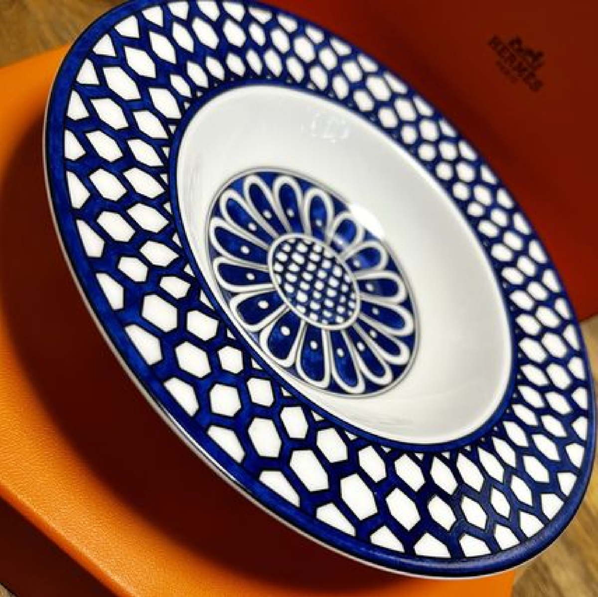 Hermes Bleus d'Ailleurs Set of 2 Soup Pasta Plate porcelain pasta 21 cm