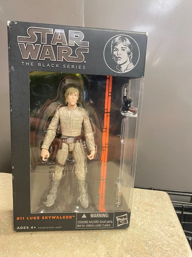 NEW Star Wars The Black Series Luke Skywalker #11 Orange Line Unopened 6"