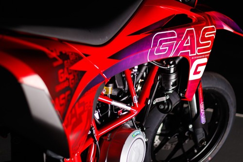 Decorazione Gas Gas SM 700 2022 2023 2024 2025 Adesivo Supermoto GASGASGAS *OPACO* - Foto 6 di 10