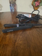 Cortex Beauty 1/2" Ultra-Thin Flat Iron Black