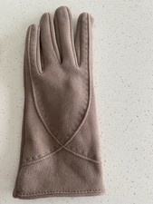 Ladies Isotoner Suede Gloves Light Brown Size Medium