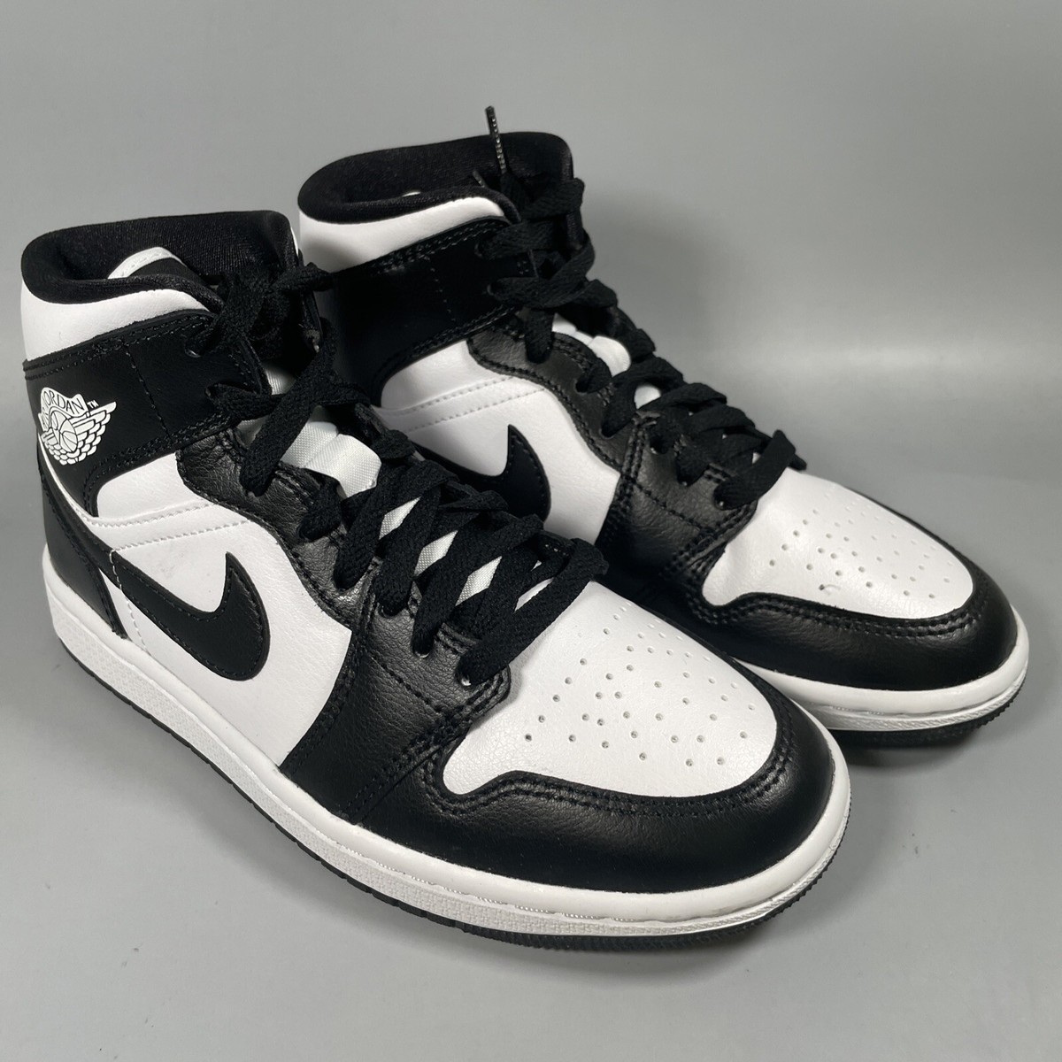 WOMENS AIR JORDAN 1 MID_WHITE/BLACK-WHITE DV0991-101-SIZE 10
