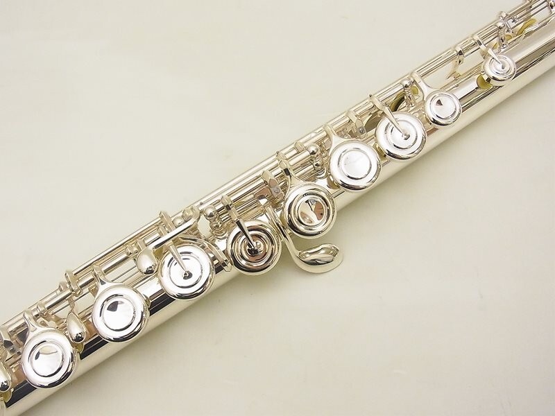 YAMAHA YFL-212 Flute Standard for beginners hard with