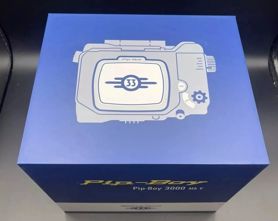 Fallout Series Pip-Boy 3000 Mk V Die-Cast Replica Vault 33 - In Hand Brand New! - Image 2 of 4