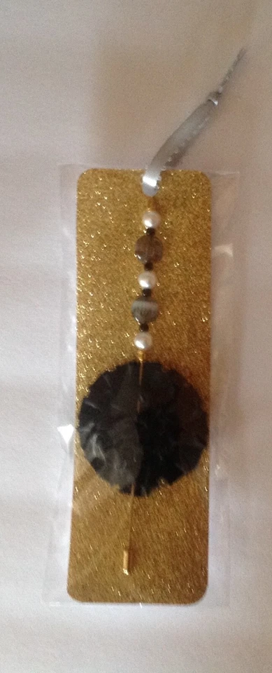 3 ALFILERES SOMBRERO PALO 6" CON CUENTAS DE INSPIRACIÓN VINTAGE, ROSA NEGRO MARFIL.  $20 + se envía gratis Foto 2 de 4