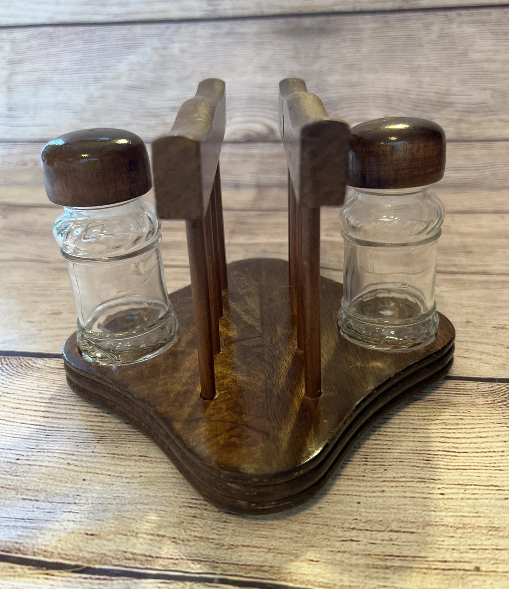 Salt and online pepper table holders