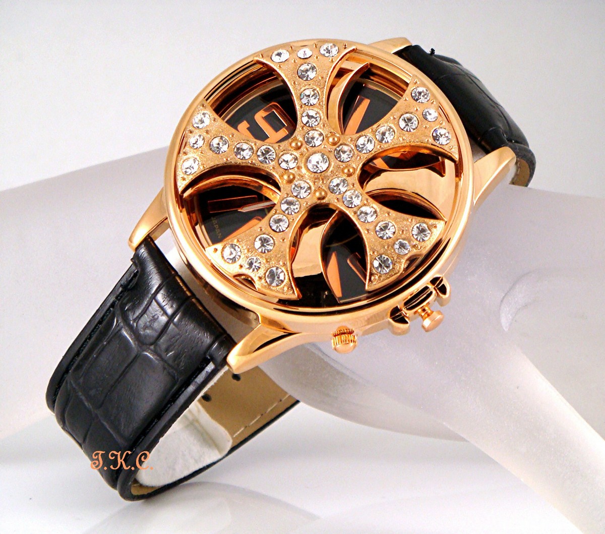 XL Black Leather Gold Gangster Rapper Pimp Spinner Ice Bling