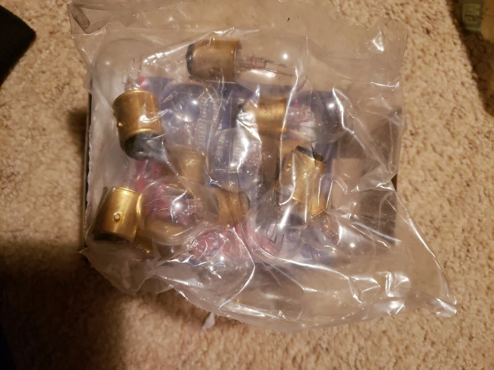 NOS ACDELCO L2357 Bombilla Trasera/Bombilla de Freno GM 09441866 (10) Foto 3 de 3