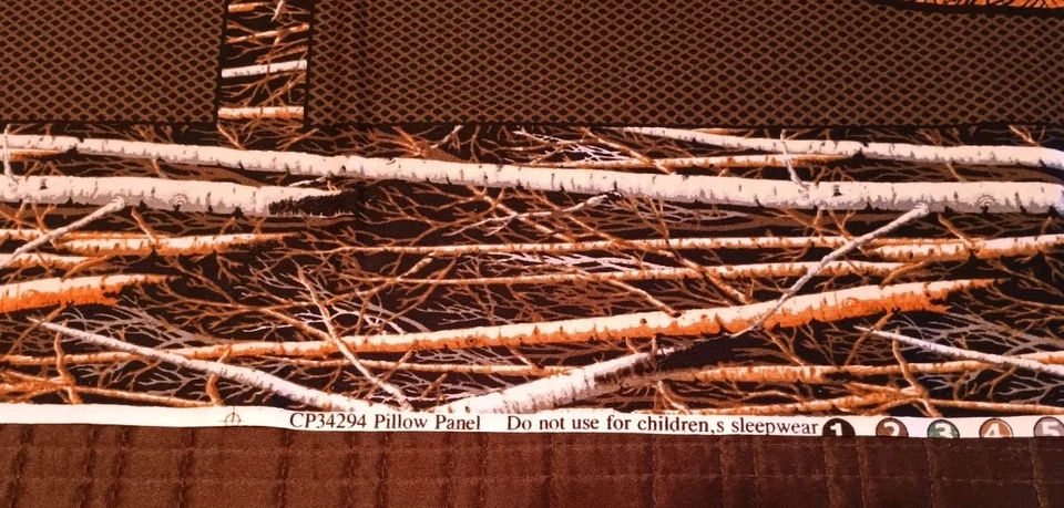 Tela de panel de almohada Woodhaven Owl and Wolf de 1 yarda Foto 2 de 2