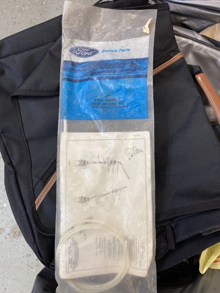 Power Antenna AM FM for Lincoln Mark VII VIII Town E4VY-18A886-AB - Image 4 of 4