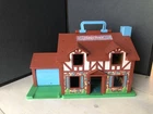 Vintage 1986 Fisher Price Play Little People Brown Tudor Doll House Bell Works
