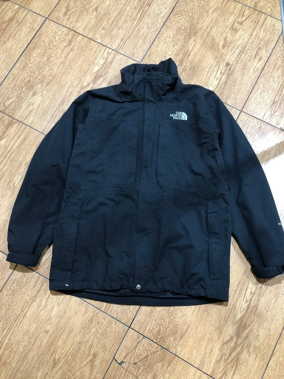 The North Face Jacket Black size L HyVent Technology Membrane Outdoor Winter 90s
Opens in a new wind