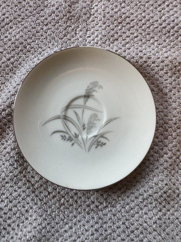 Set Of 12 Wentworth Eterna Shape Silver Wheat China 5  3/4 Inch Plate
