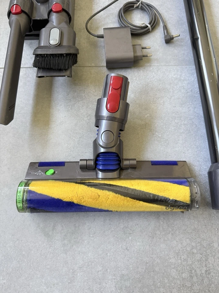 Dyson V15 Detect, photo 2 sur 5